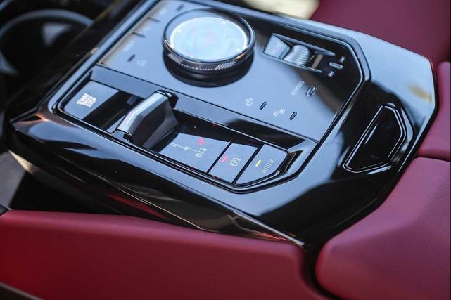 Photo of 2026 Gray BMW 530