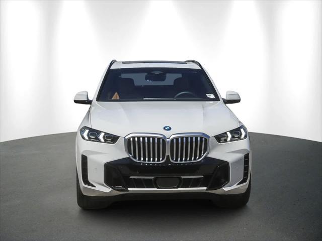 Photo of 2026 White BMW X5 PHEV