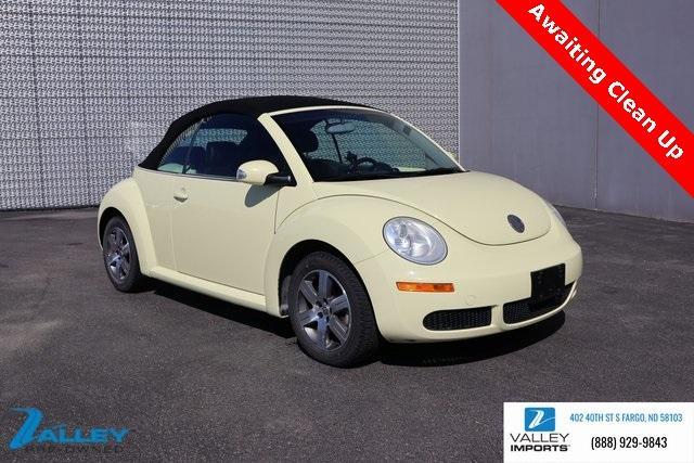 2006 Volkswagen New Beetle