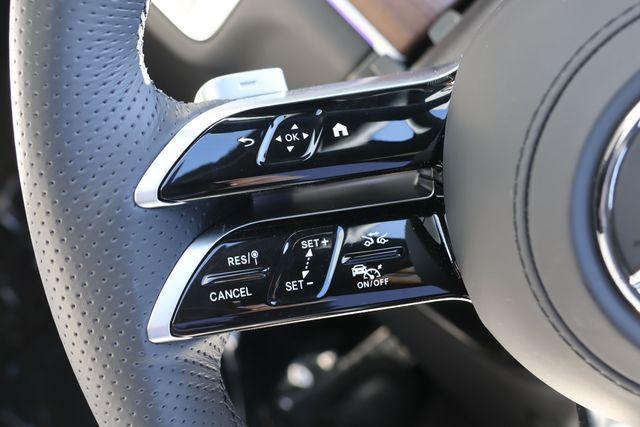 Photo of 2025 Cirrus Silver Metallic Mercedes-Benz GLS 450