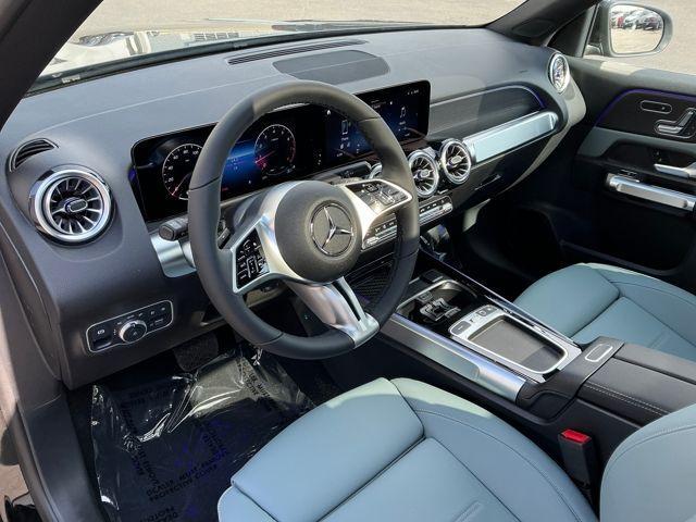 Photo of 2026 Midnight Black Mercedes-Benz GLB 250