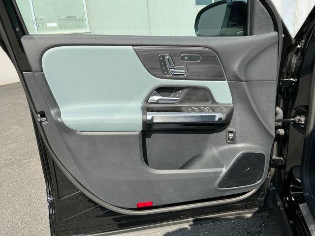 Photo of 2026 Midnight Black Mercedes-Benz GLB 250