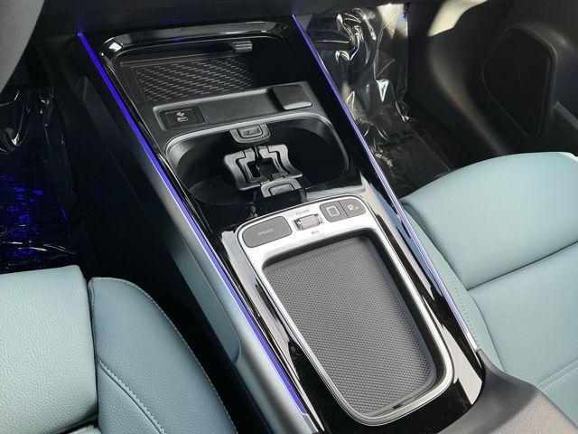 Photo of 2026 Midnight Black Mercedes-Benz GLB 250