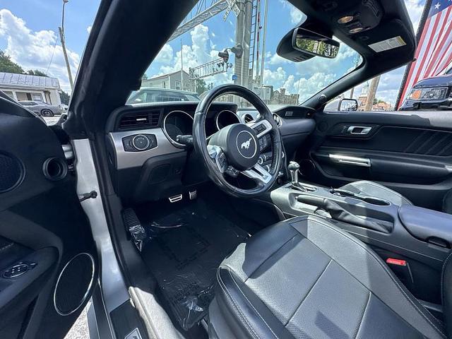 Photo of 2023 Shadow Black Ford Mustang