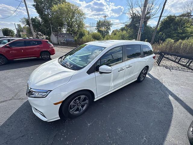 Photo of 2018 White Diamond Pearl Honda Odyssey