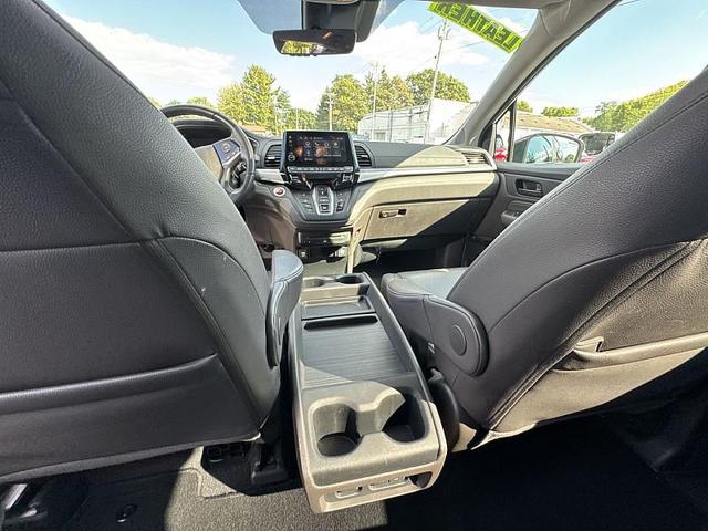 Photo of 2018 White Diamond Pearl Honda Odyssey
