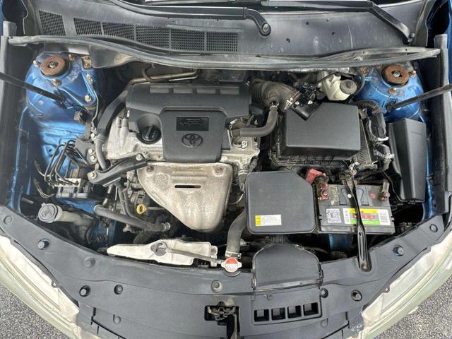 Photo of 2016 Blue Toyota Camry