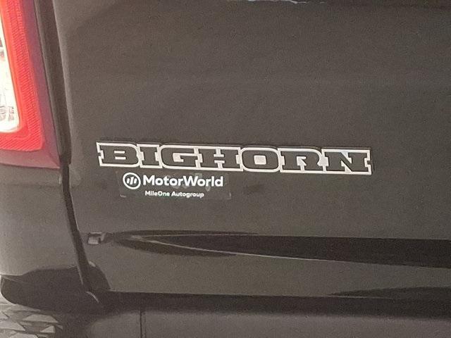 Photo of 2020 Diamond Black Crystal Pearlcoat RAM 1500