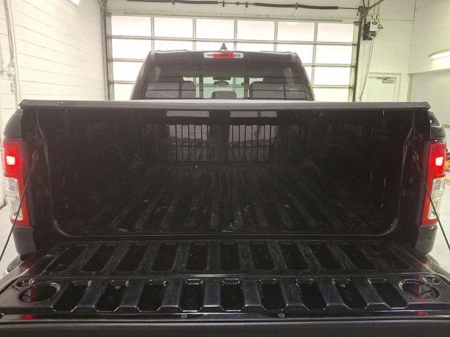 Photo of 2020 Diamond Black Crystal Pearlcoat RAM 1500