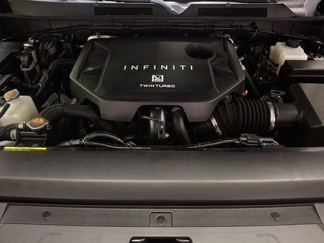 Photo of 2025 Dynamic Metal/Black Obsidian INFINITI QX80