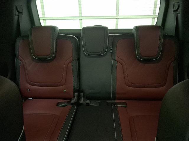 Photo of 2025 Dynamic Metal/Black Obsidian INFINITI QX80