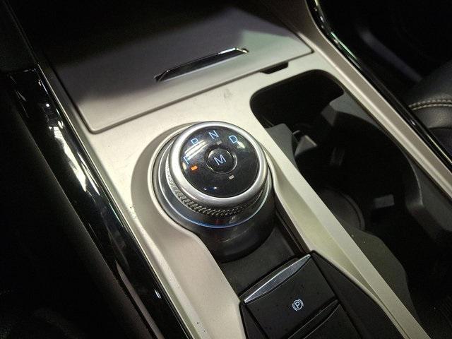 Photo of 2022 Star White Metallic Tri-Coat Ford Explorer