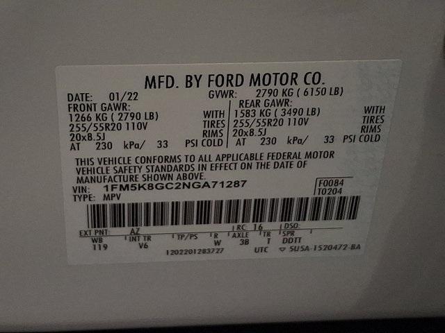 Photo of 2022 Star White Metallic Tri-Coat Ford Explorer