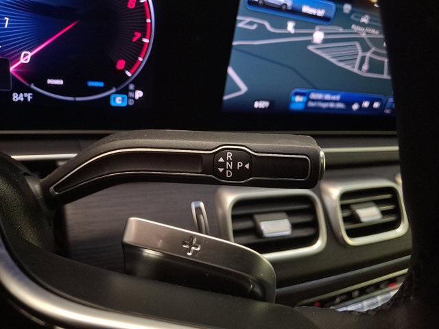 Photo of 2025 Moonlight White Mercedes-Benz GLS 450