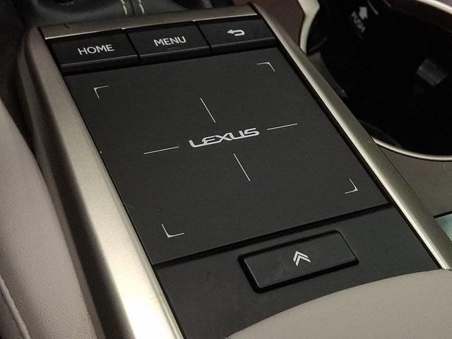 Photo of 2022 Ultra White Lexus RX 350