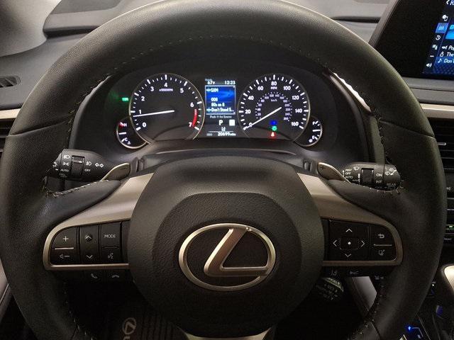Photo of 2022 Ultra White Lexus RX 350