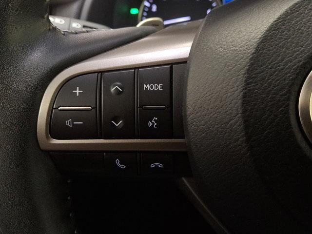 Photo of 2022 Ultra White Lexus RX 350