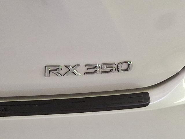 Photo of 2022 Ultra White Lexus RX 350