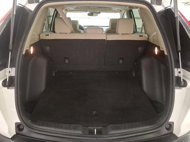 Photo of 2022 Platinum White Pearl Honda CR-V