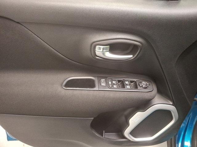 Photo of 2021 Bikini Metallic Clearcoat Jeep Renegade