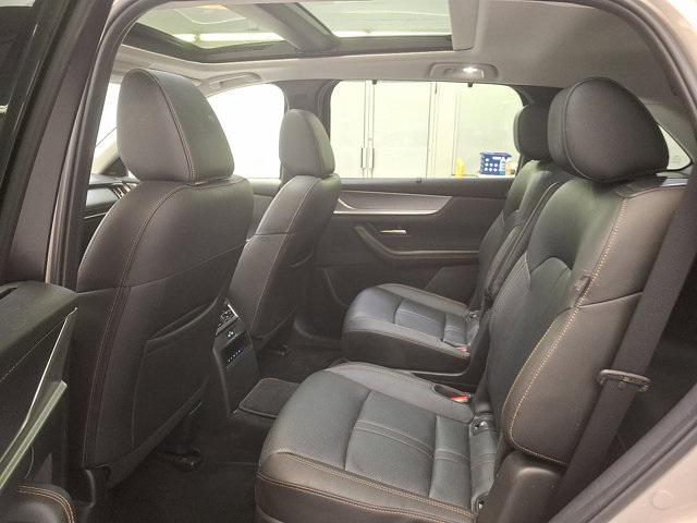 Photo of 2024 Platinum Quartz Mazda CX-90