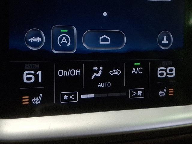 Photo of 2021 Magnetite Gray Metallic Subaru Outback