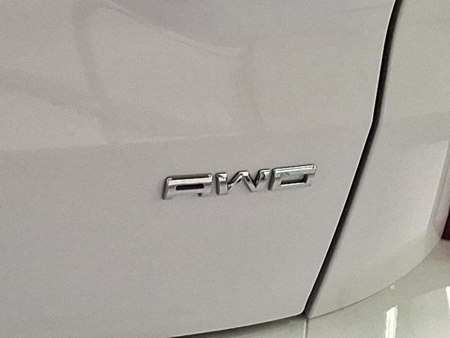 Photo of 2023 Oxford White Ford Escape