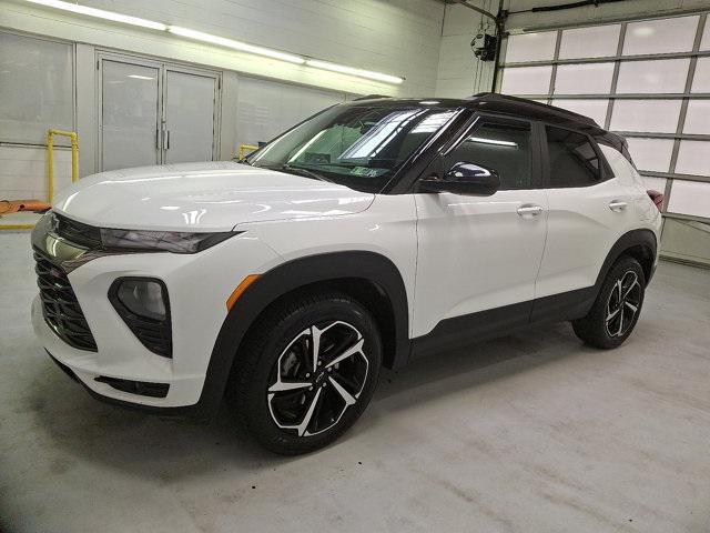 Photo of 2023 Summit White Chevrolet Trailblazer