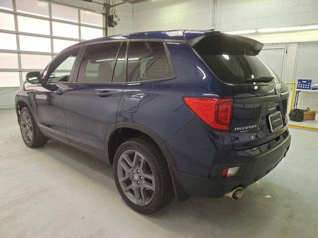 Photo of 2023 Obsidian Honda Passport