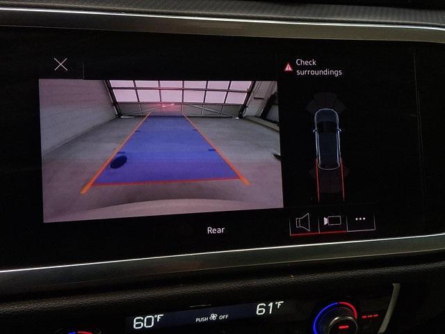 Photo of 2022 Ibis White Audi Q3