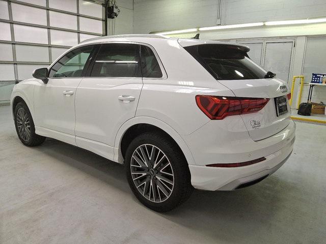 Photo of 2022 Ibis White Audi Q3