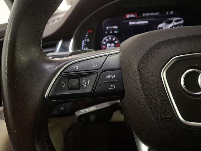 Photo of 2019 Night Black Audi Q7