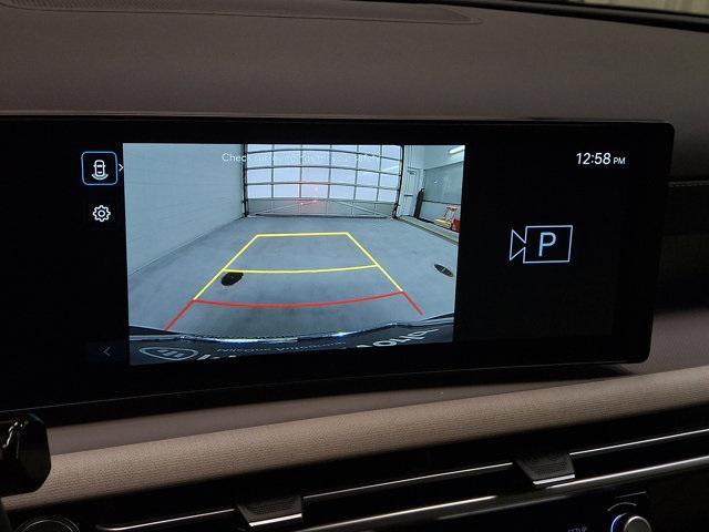 Photo of 2025 Titan Gray Hyundai TUCSON Hybrid