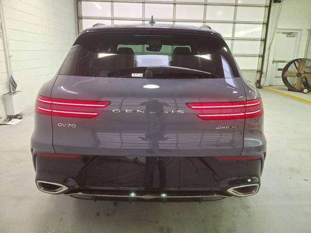 Photo of 2026 Ceres Blue Genesis GV70