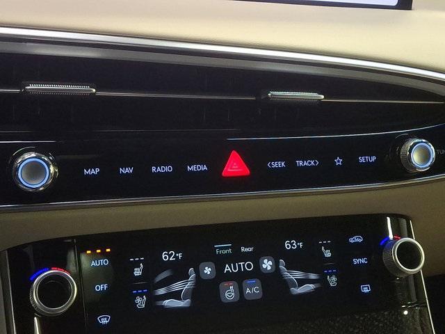 Photo of 2026 Ceres Blue Genesis GV70