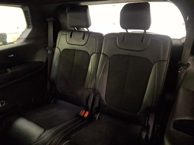 Photo of 2023 Silver Zynith Jeep Grand Cherokee L