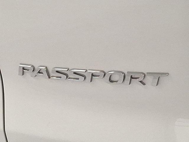 Photo of 2022 White Honda Passport
