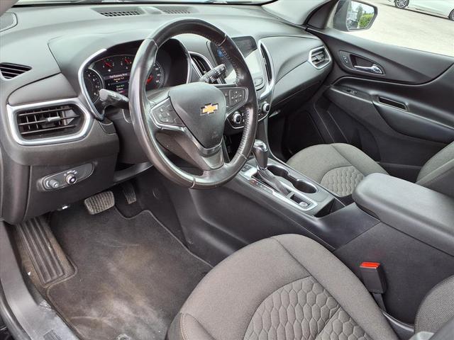 Photo of 2019 Mosaic Black Metallic Chevrolet Equinox