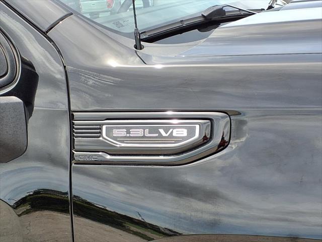 Photo of 2022 Onyx Black GMC Sierra 1500