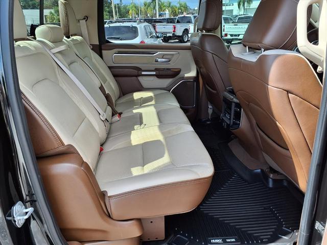 Photo of 2019 Diamond Black Crystal Pearlcoat RAM 1500
