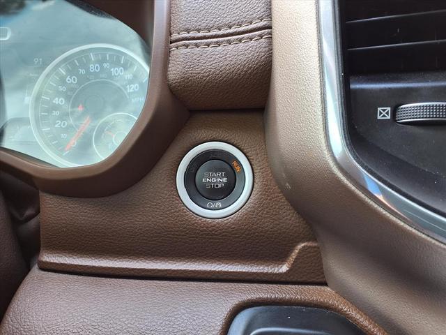 Photo of 2019 Diamond Black Crystal Pearlcoat RAM 1500