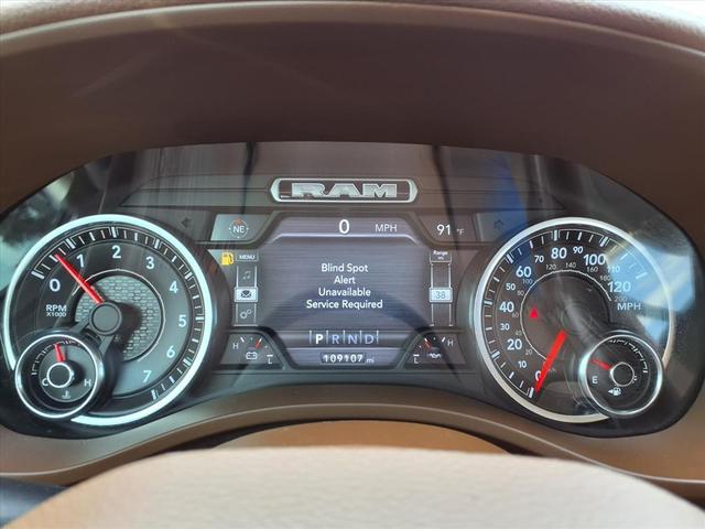 Photo of 2019 Diamond Black Crystal Pearlcoat RAM 1500