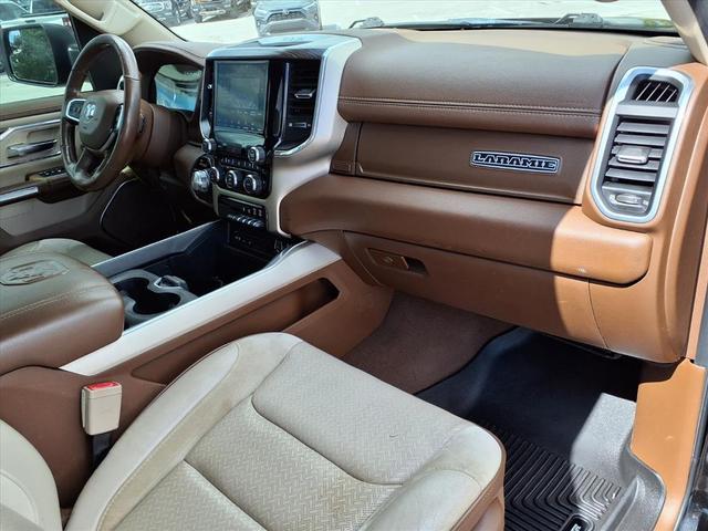 Photo of 2019 Diamond Black Crystal Pearlcoat RAM 1500