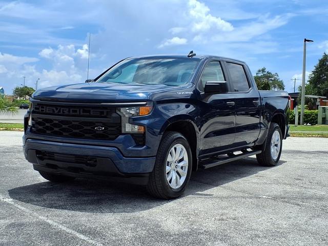 Photo of 2022 Blue Chevrolet Silverado 1500