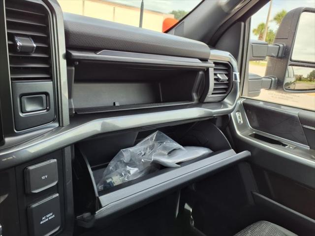 Photo of 2022 Agate Black Metallic Ford F-150