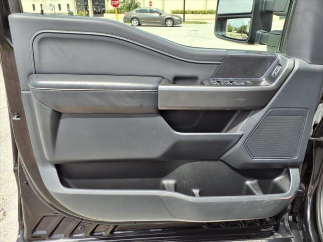 Photo of 2022 Agate Black Metallic Ford F-150