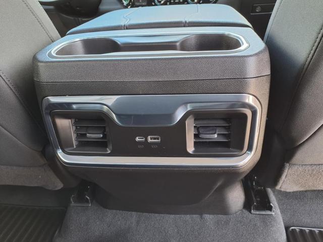 Photo of 2024 Onyx Black GMC Sierra 1500