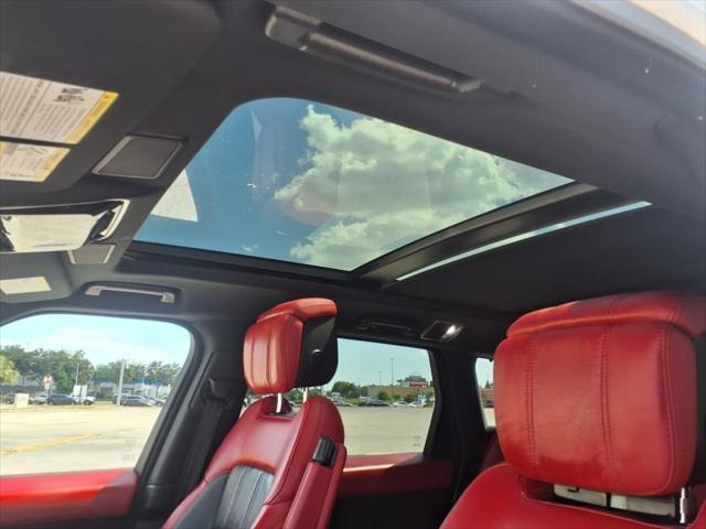 Photo of 2022 Silver Land Rover Range Rover Sport