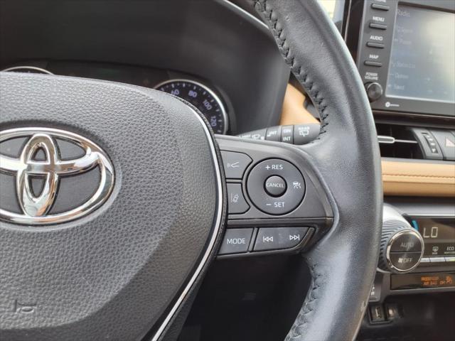 Photo of 2020 Gray Toyota RAV4