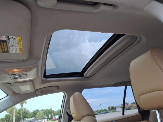 Photo of 2020 Gray Toyota RAV4
